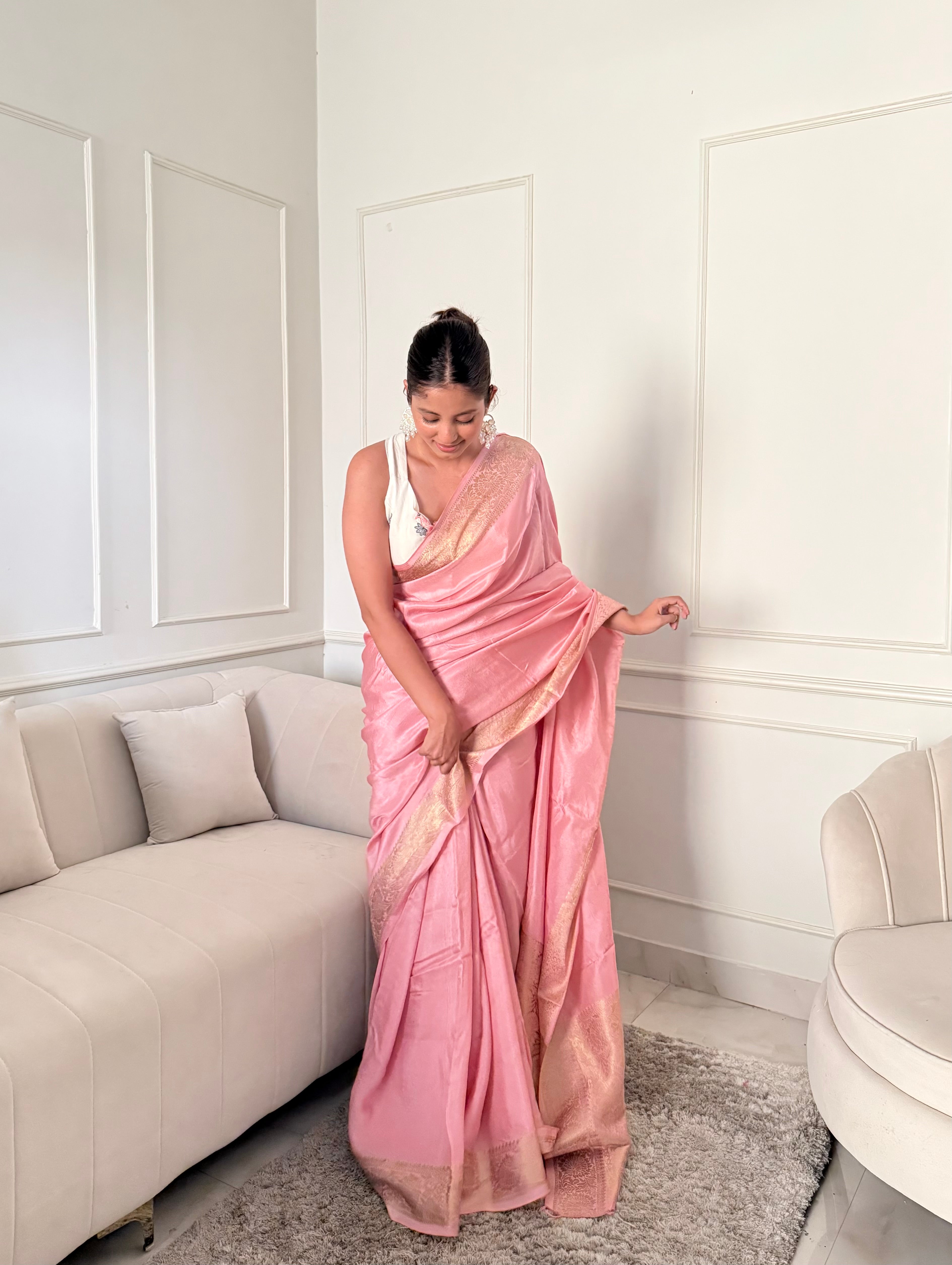 Plain Dola Silk Saree