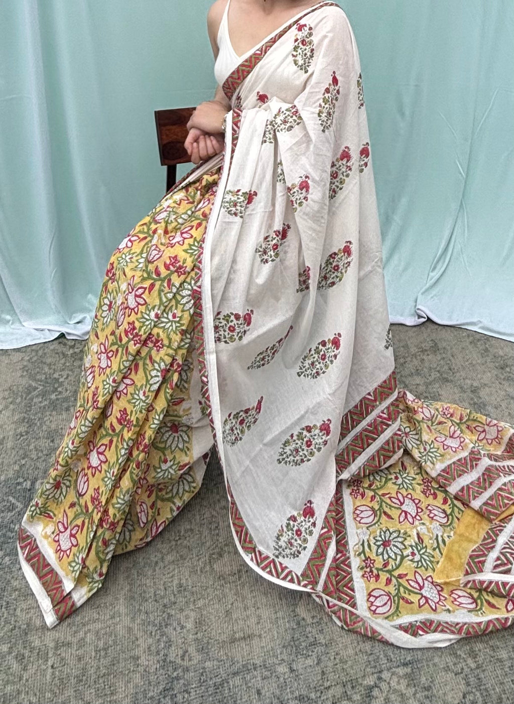 white cotton mulmul saree 2