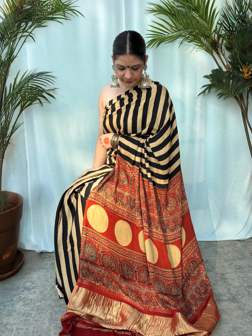 SILK RED BLACK SAREE